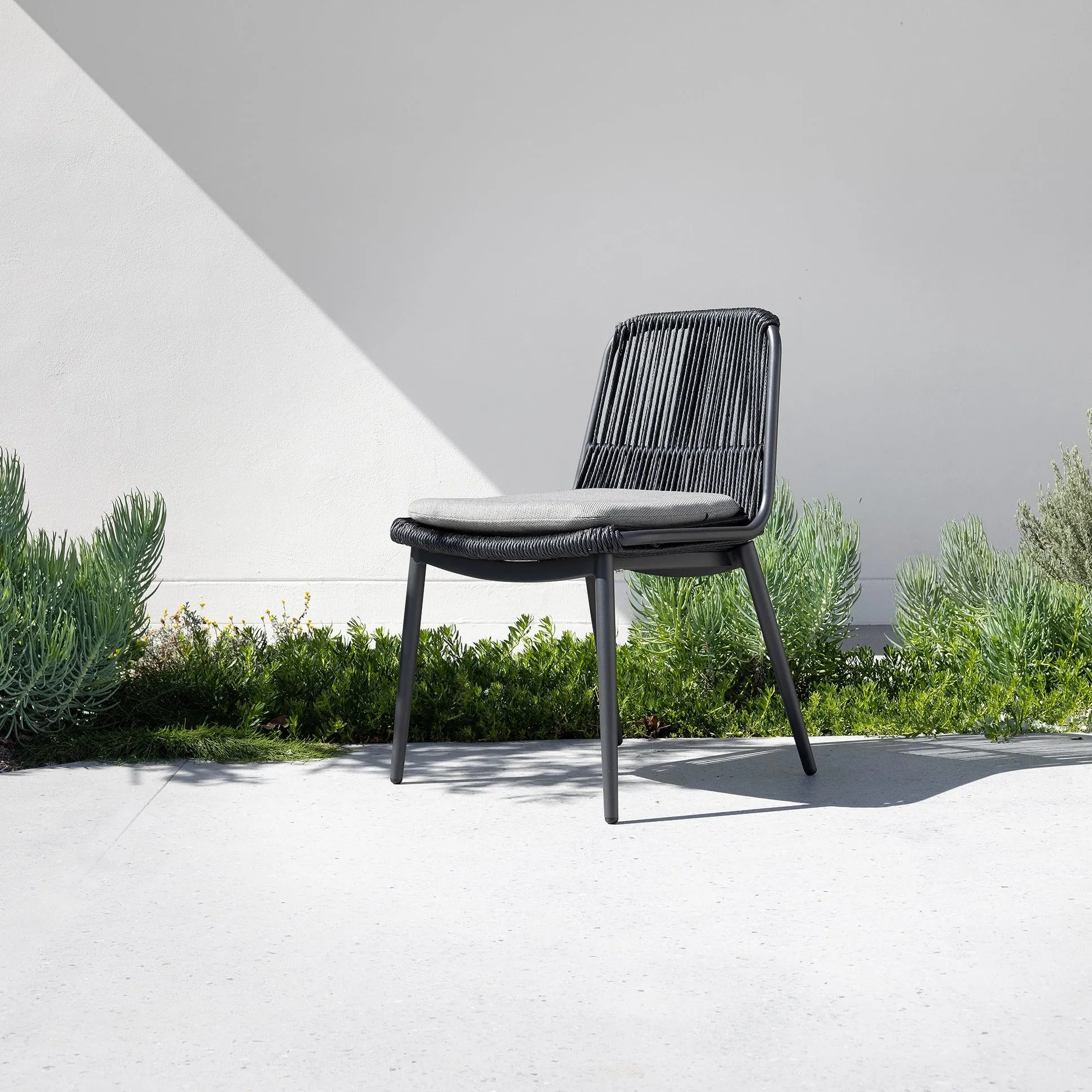 Amalfi & Arona - 7 pce Black/Grey