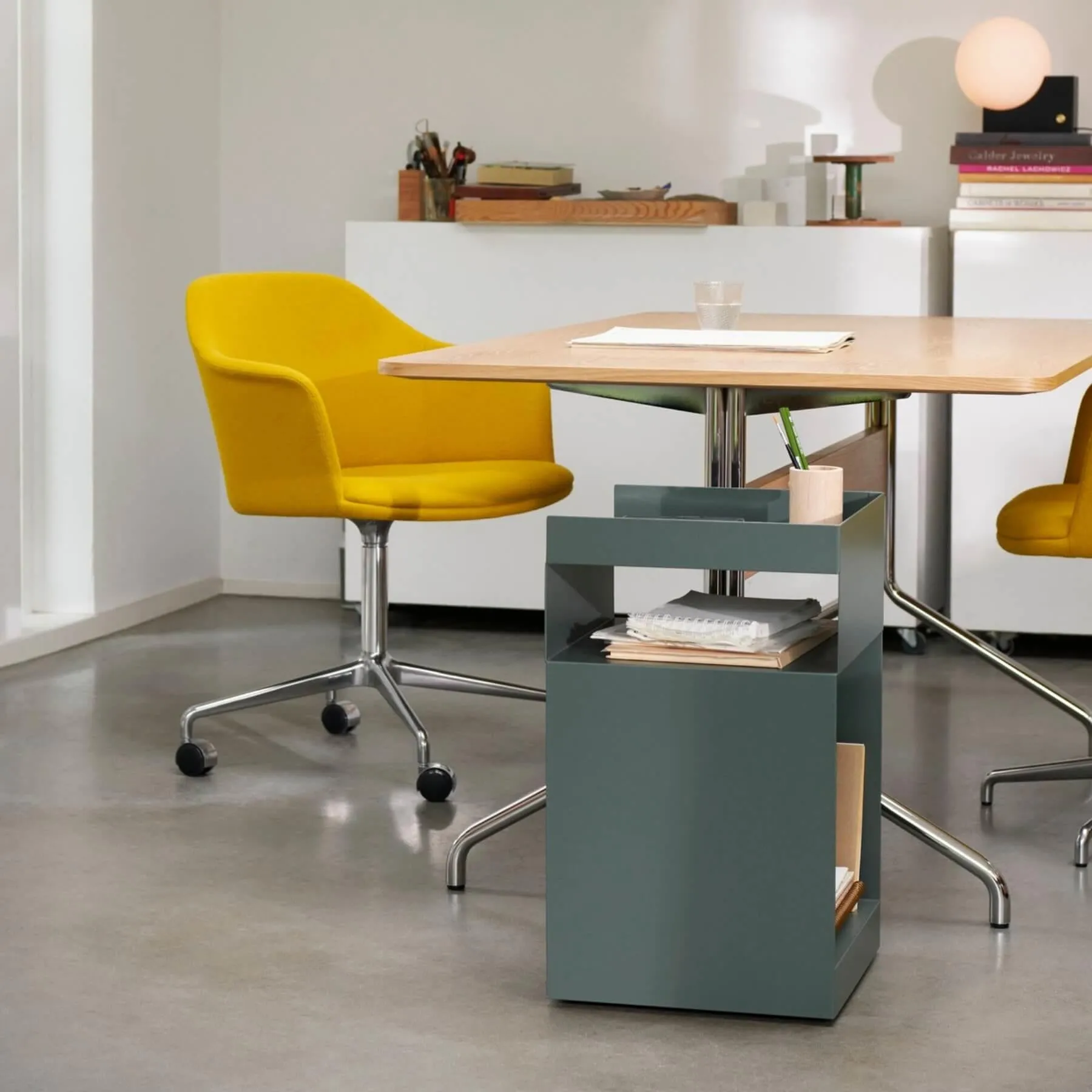 &Tradition SC73 Rotate Table