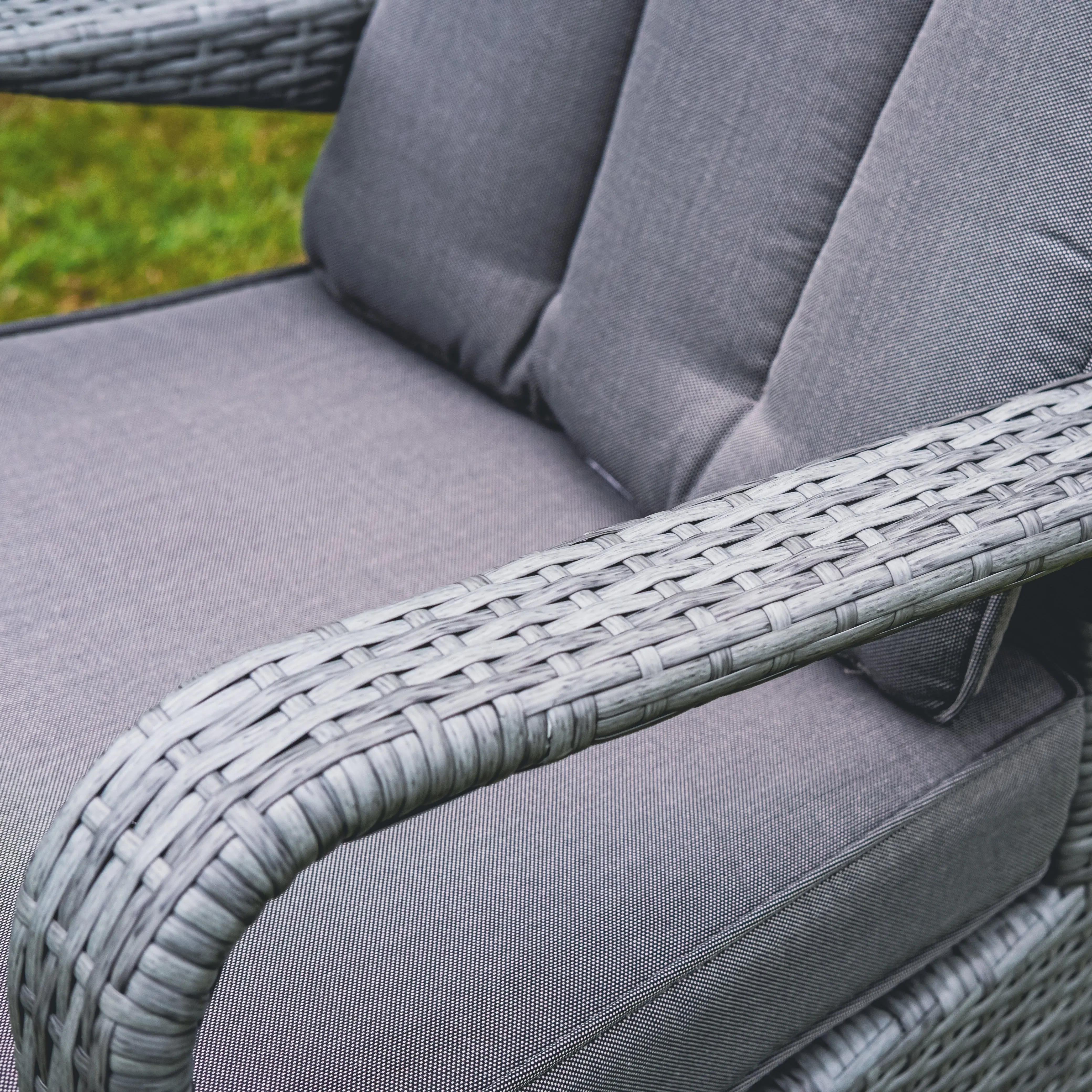 Havana- 2 Seat Bistro Set with 70cm Round Table (Light Grey)