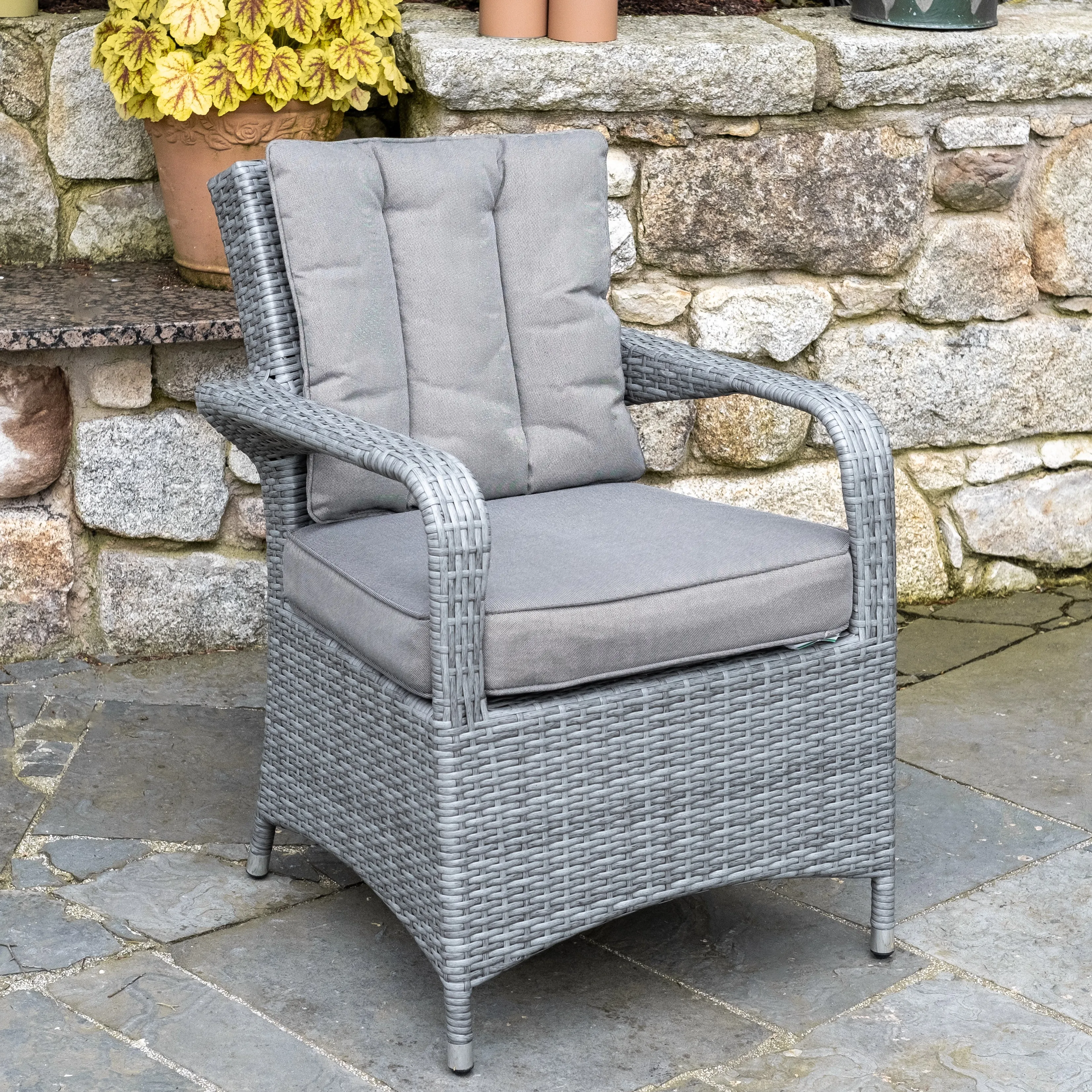Havana - 6 Seat Set with 135cm Round Table (Light Grey)