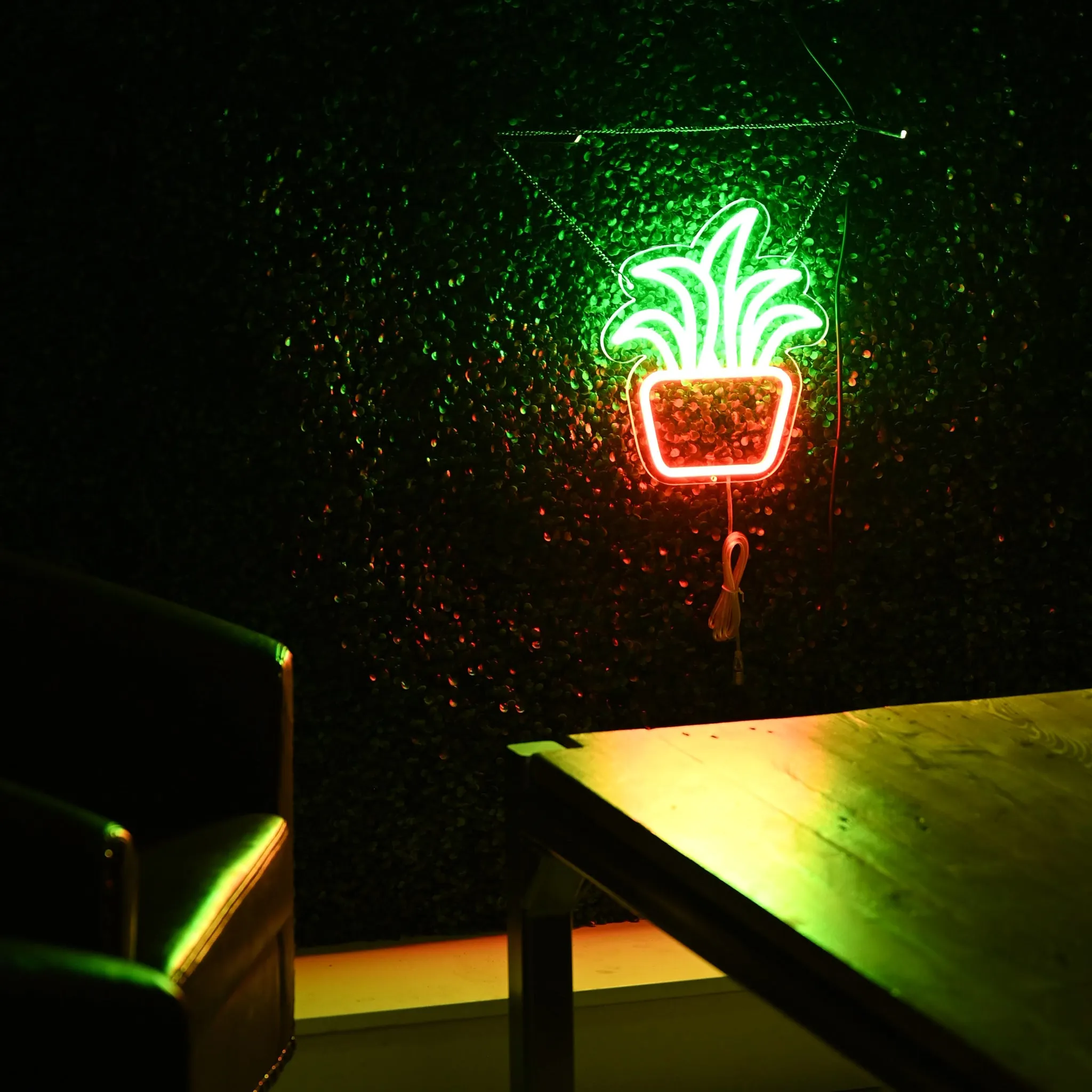 LED Neon Plant
