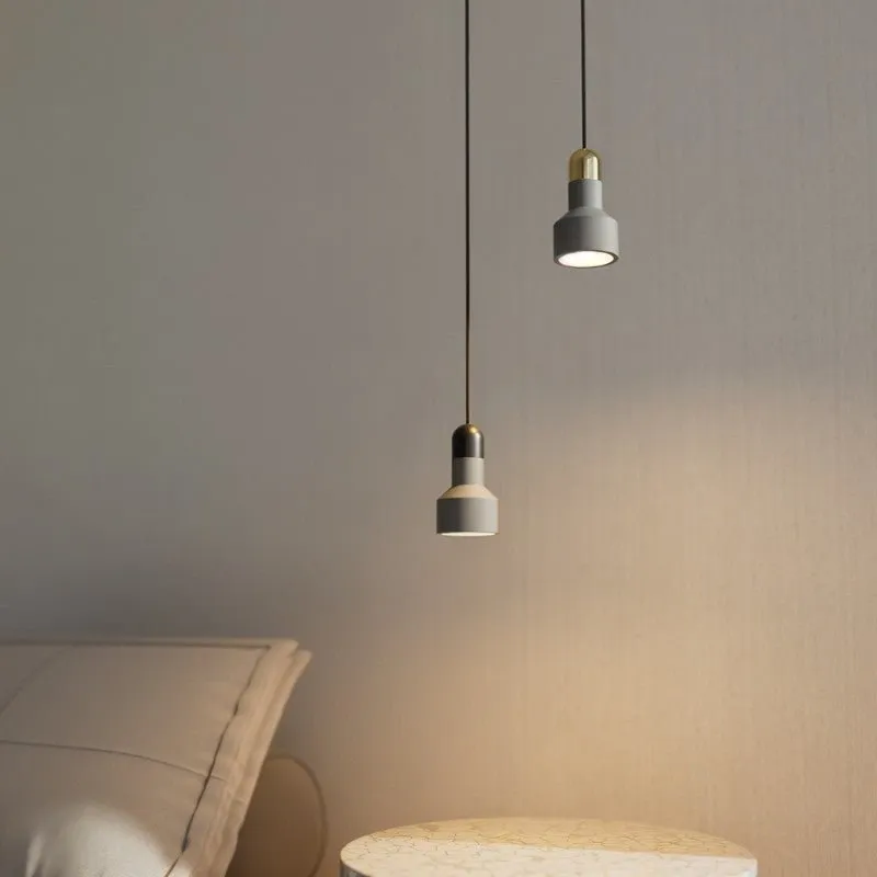 Lirum Pendant Light