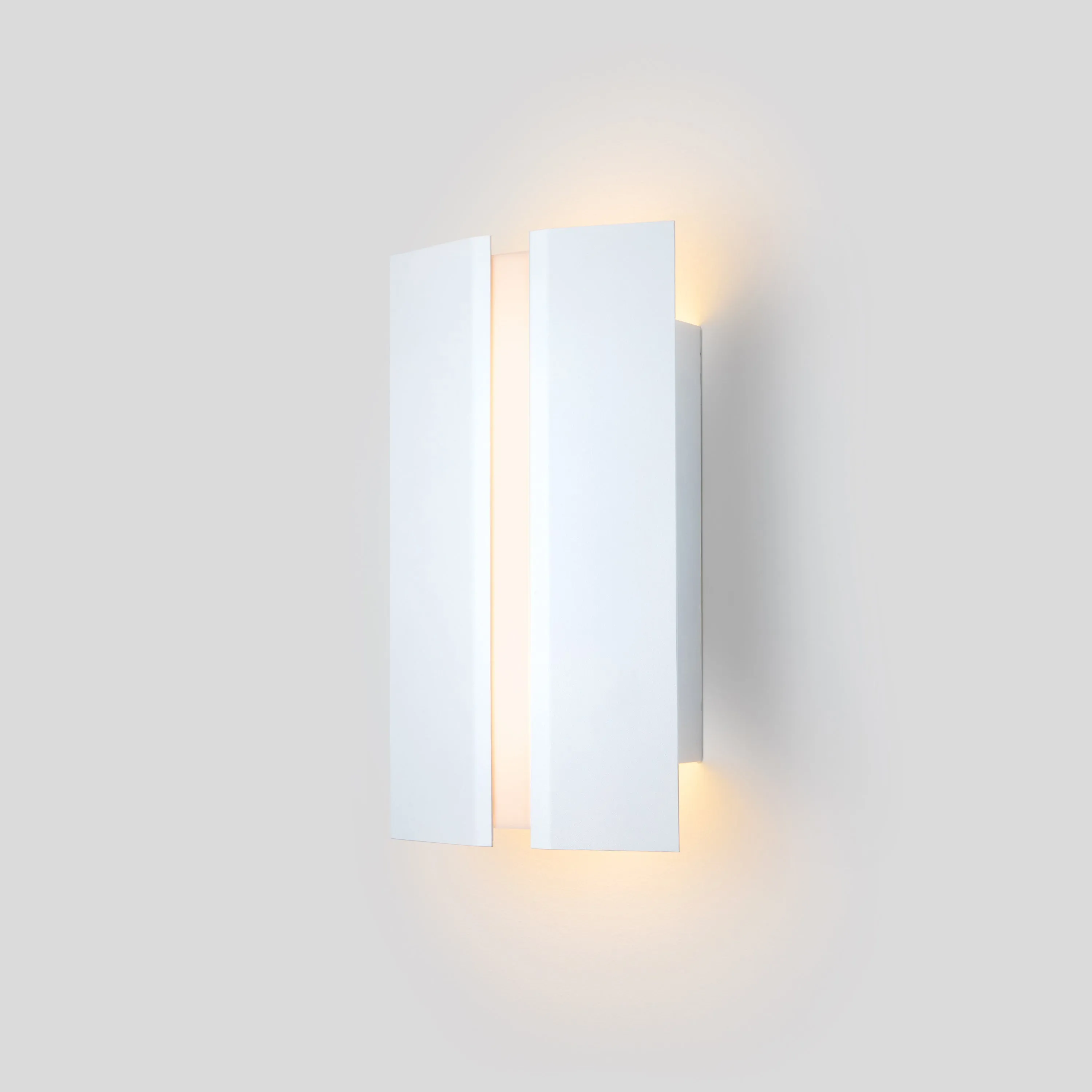 Rima LED Wall Sconce
