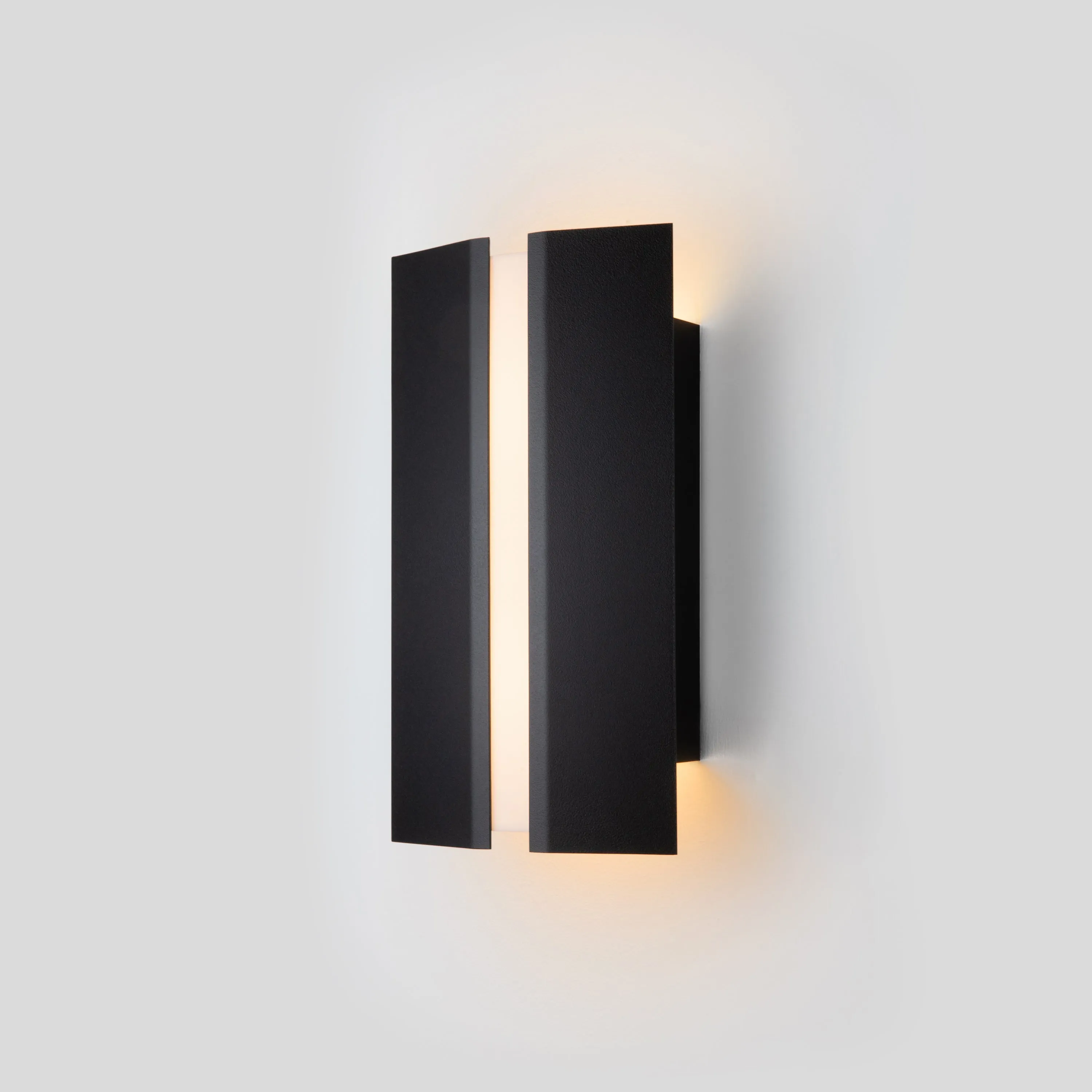 Rima LED Wall Sconce