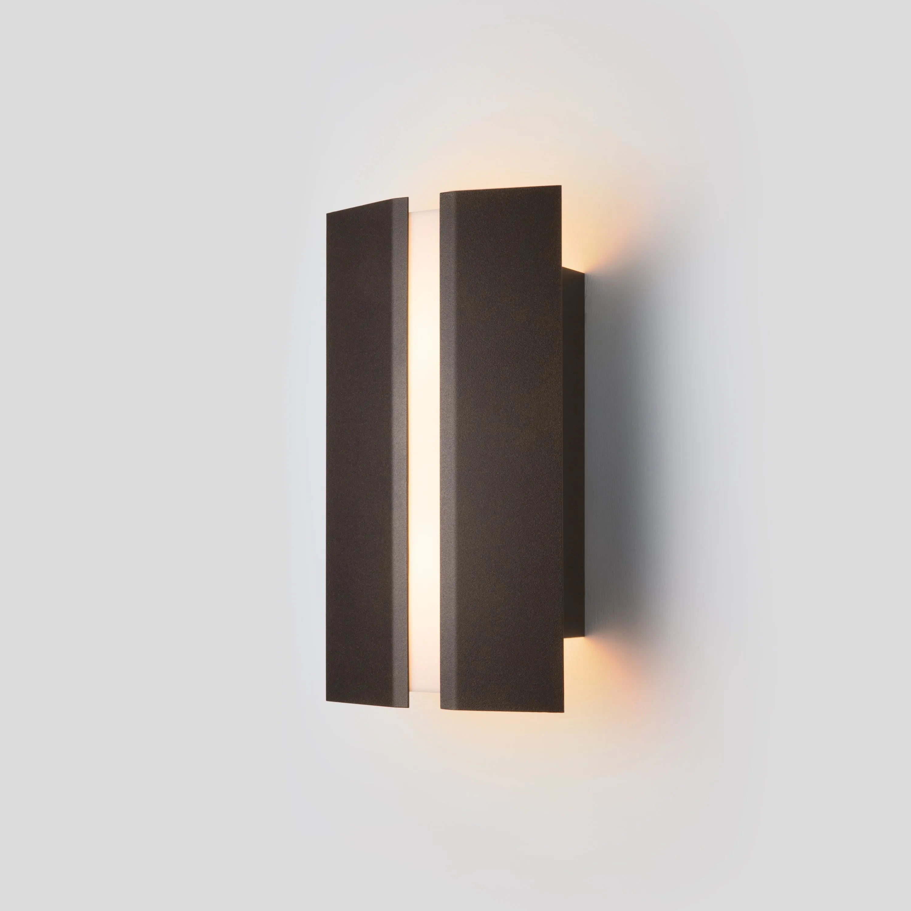 Rima LED Wall Sconce
