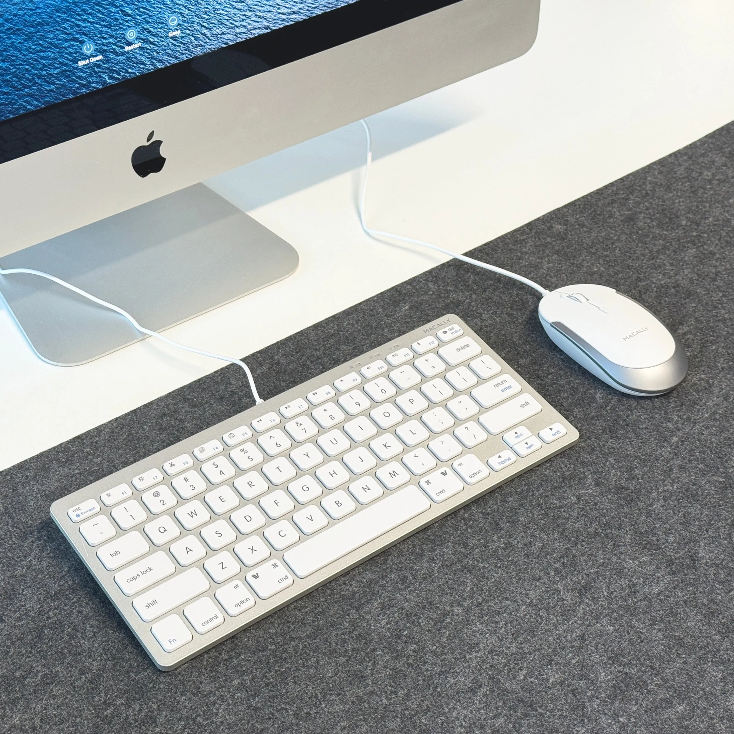 The Slim USB Keyboard and Mouse For Mac Combo