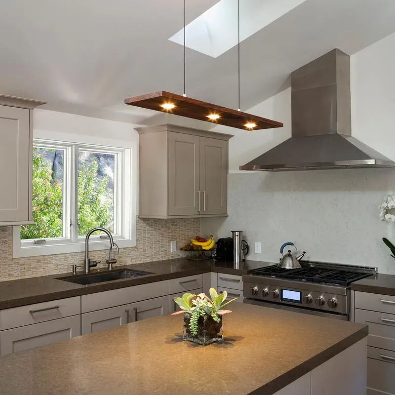 Vix Linear Pendant Light